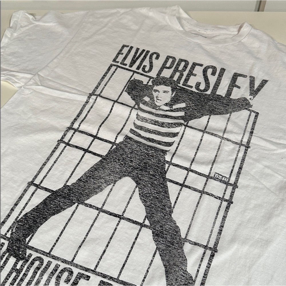 NEW Elvis Presley Jailhouse Rock Graphic Tee - Picture 3 of 6